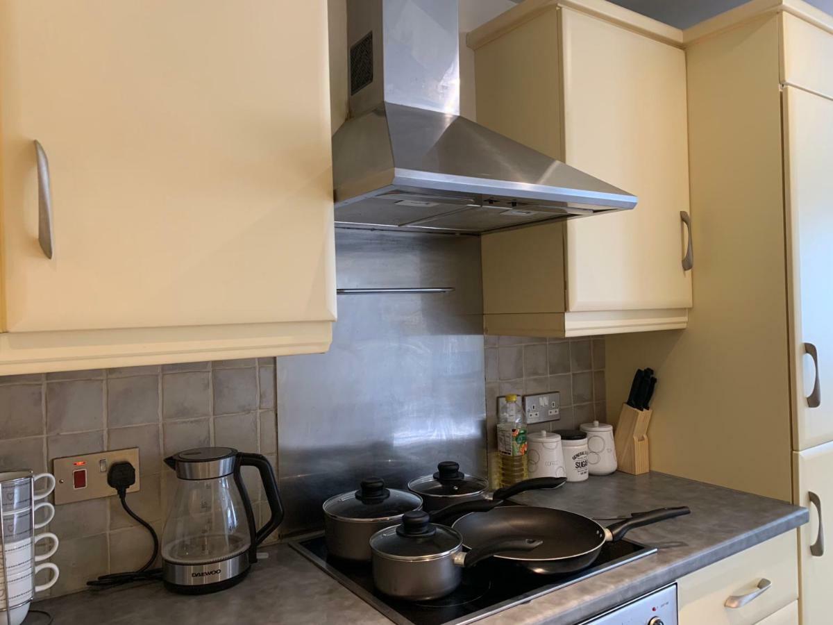 Denim Dreams Apartment Kettering Ngoại thất bức ảnh